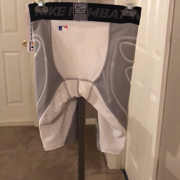 Nike Men’s Combat Pro Padded Slider Shorts NWT - Picture 2 of 6